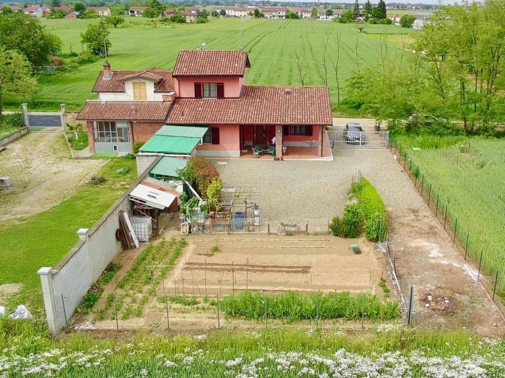 Casa indipendente a Alessandria in Via Villanova - Foto 4