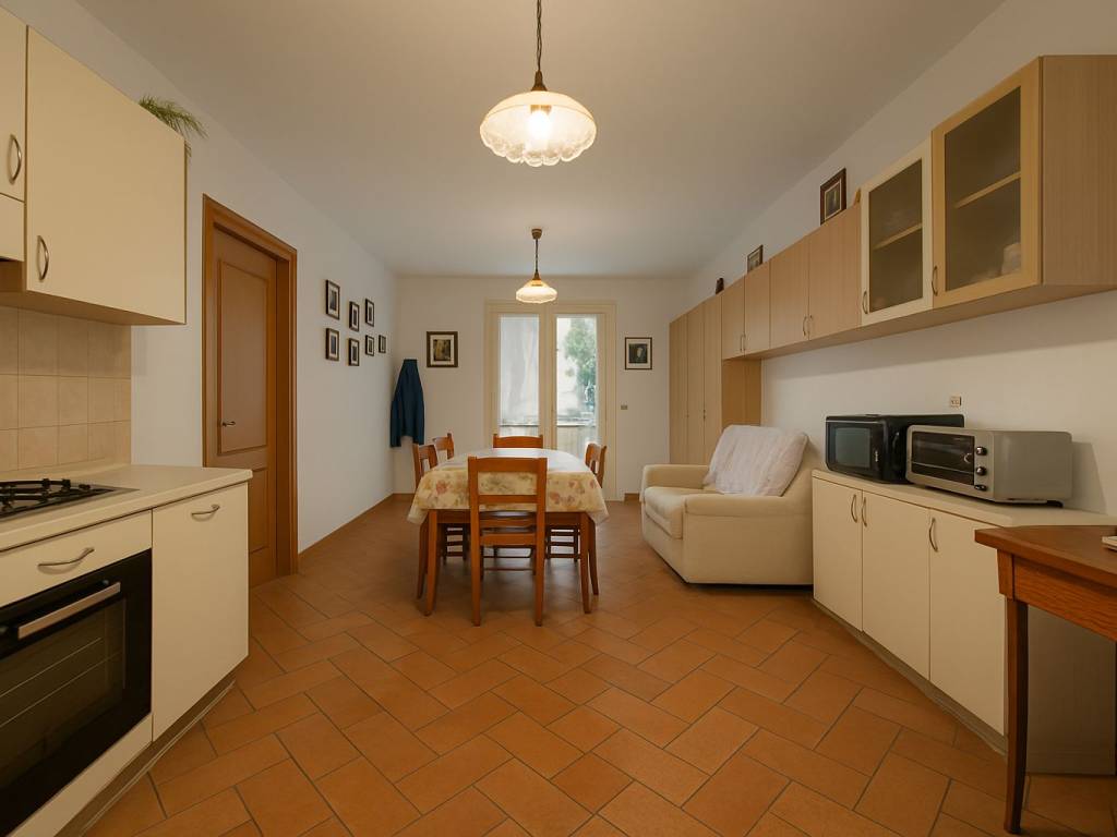 Appartamento a Jesi in Via Guglielmo Marconi, 113 - Foto 2
