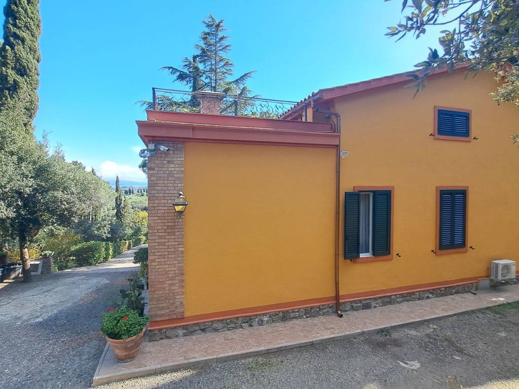 Villa a Rosignano marittimo in Strada Provinciale Traversa Livornese - Foto 2