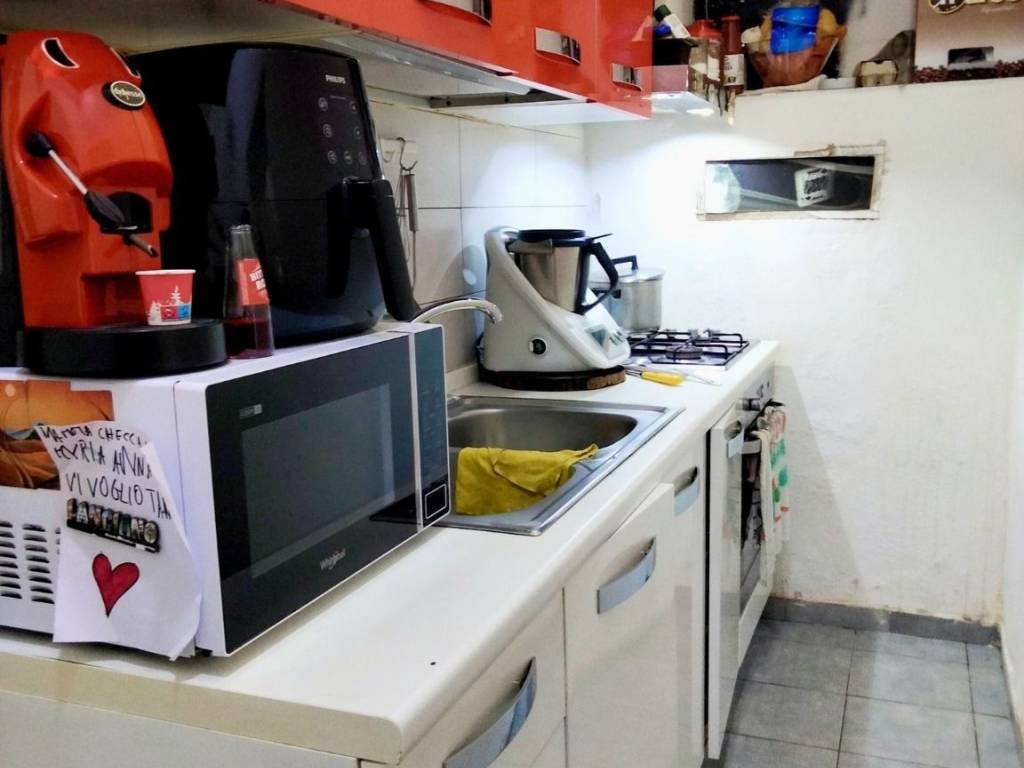 Appartamento a Salerno in Via Saverio Avenia - Foto 4