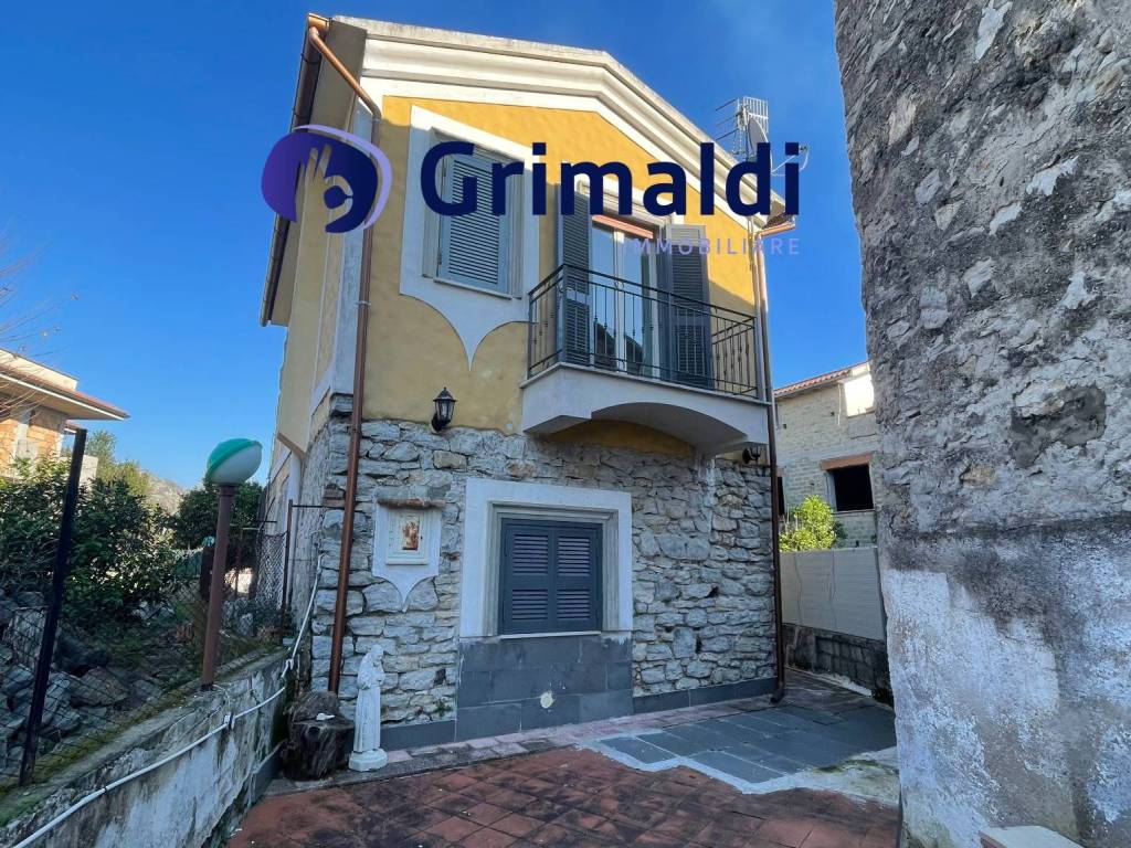 Villa a Santi cosma e damiano in Via Francesco Baracca - Foto 2