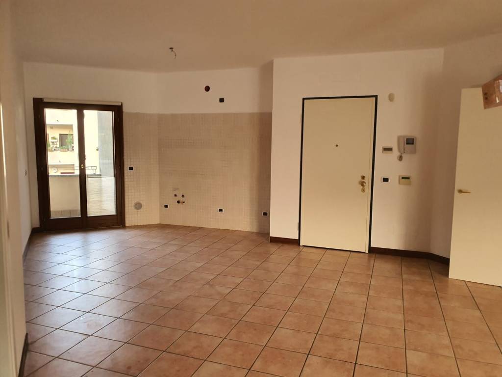 Appartamento a Cremona in Via Carlo Bugada, 10 - Foto 4