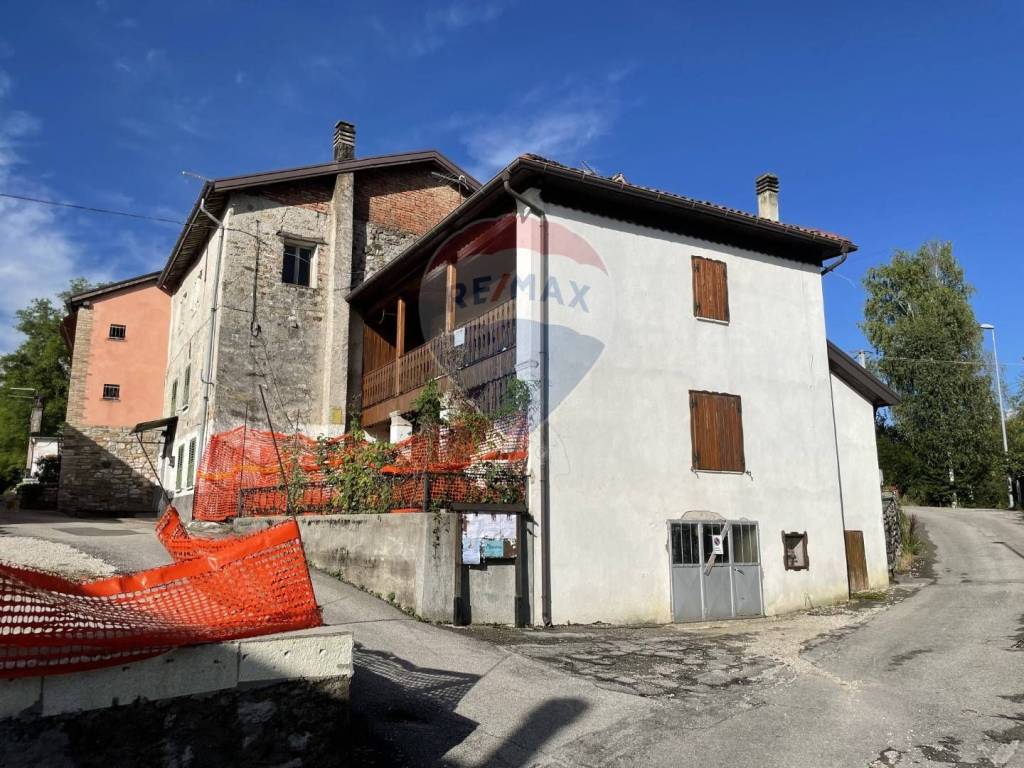 Casa indipendente a Belluno in Via Antole, 15 - Foto 3
