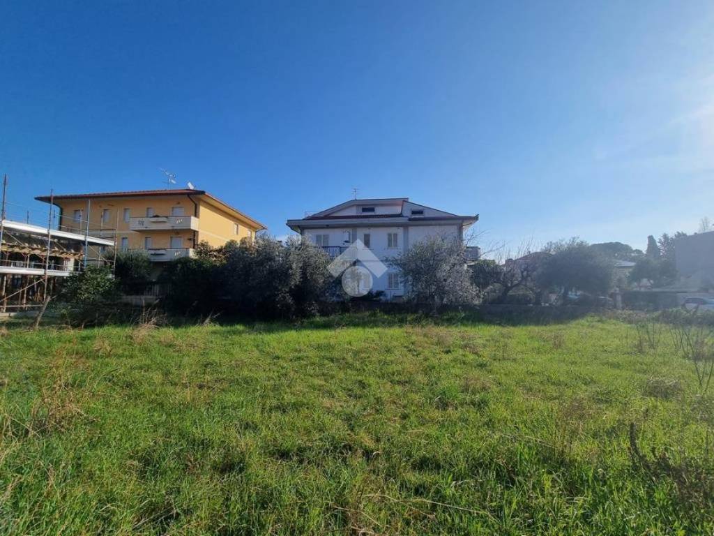 Terreno a Castellalto in Via Giovanni Pascoli - Foto 2