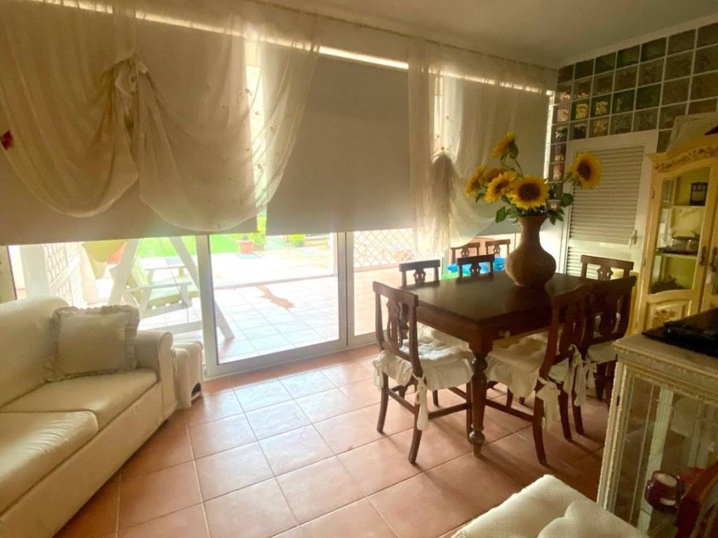 Appartamento a Latina in Via Menotti Garibaldi - Foto 4