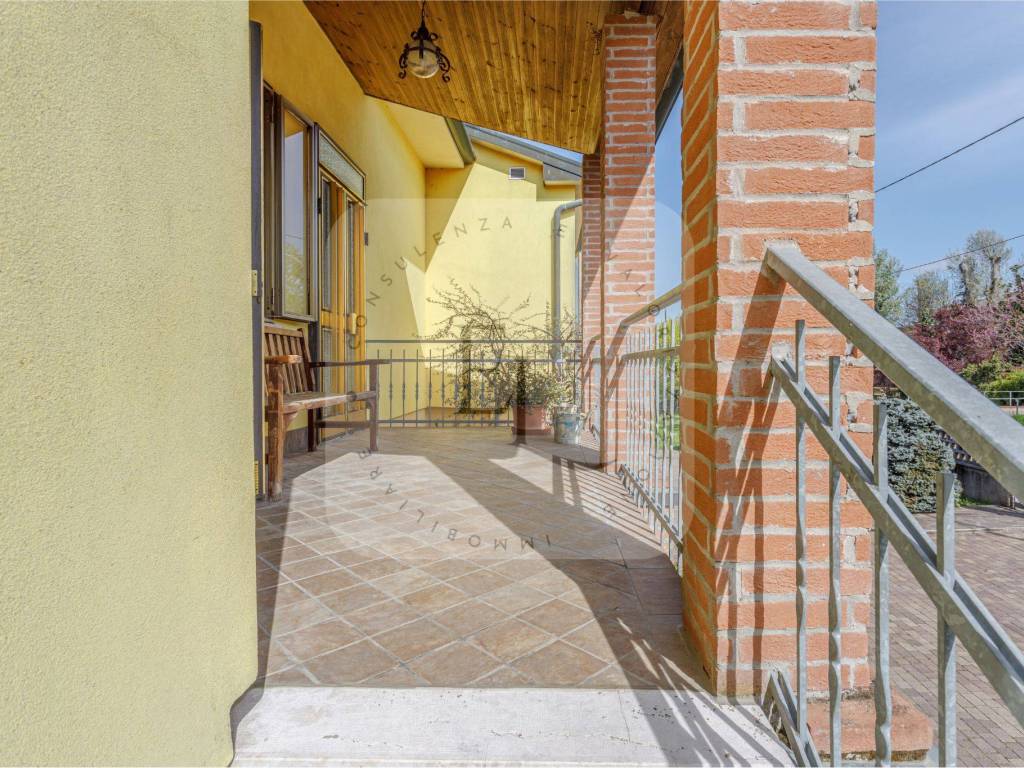 Villa a Porto mantovano in Via Martiri della Libertà, 111 - Foto 2