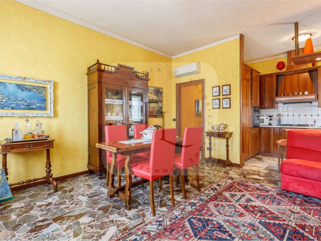 Villa a Porto mantovano in Via Martiri della Libertà, 113 - Foto 3