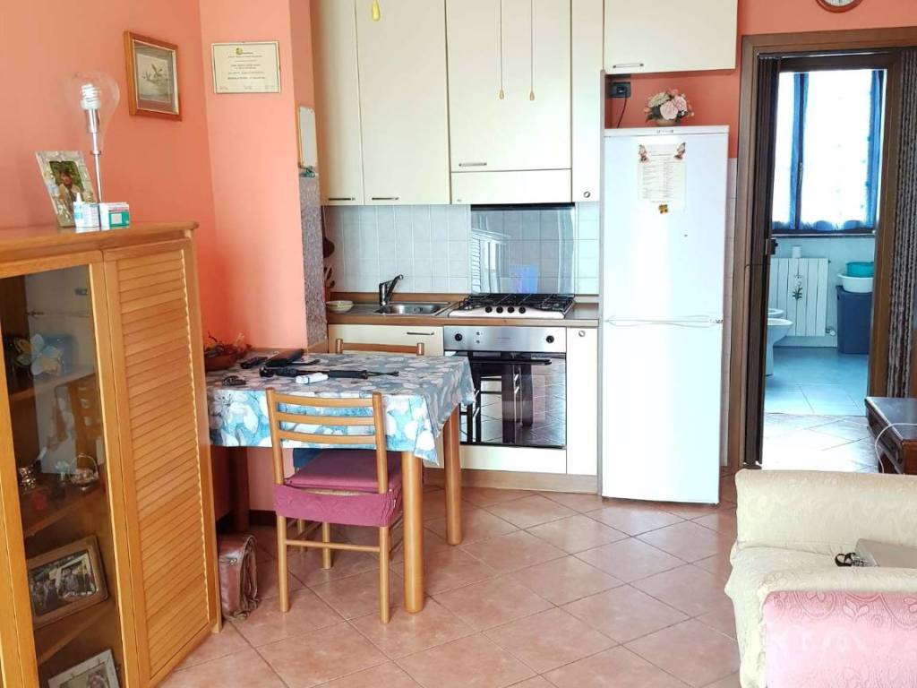 Appartamento a Torrevecchia pia in via Del Latte - Foto 4