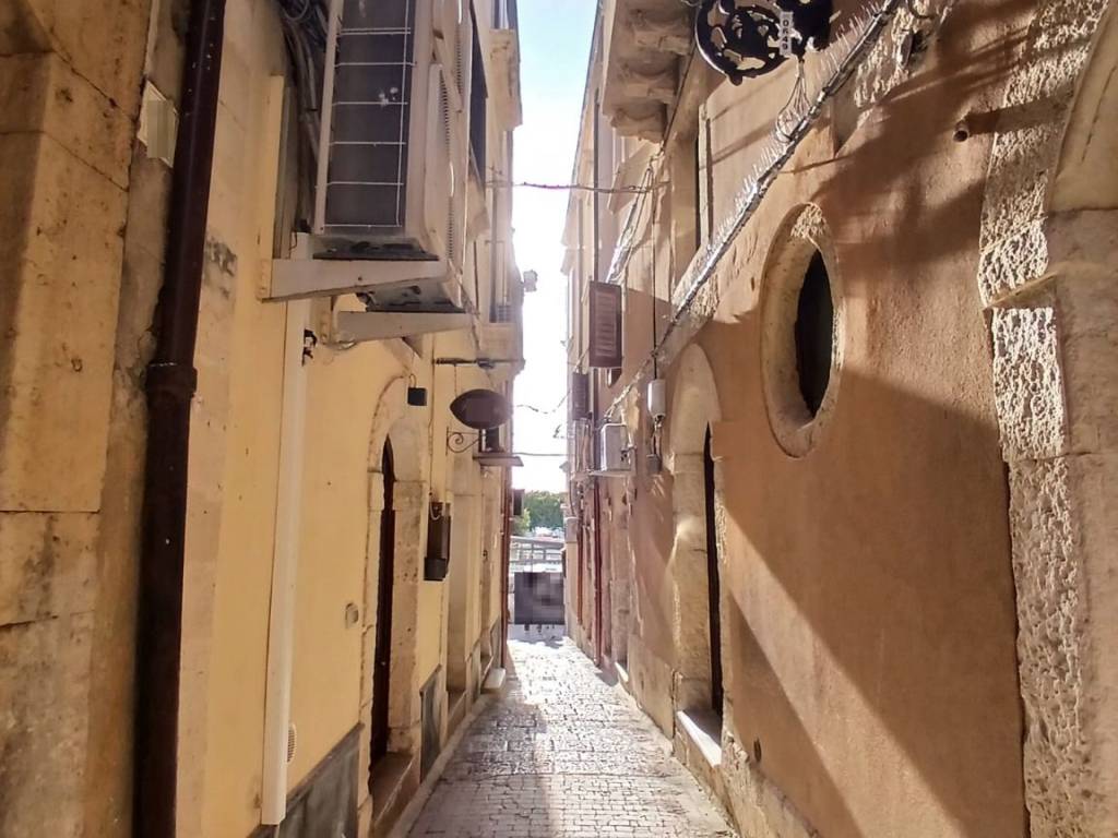Immobile a Siracusa in Via Claudio Maria Arezzo - Foto 2