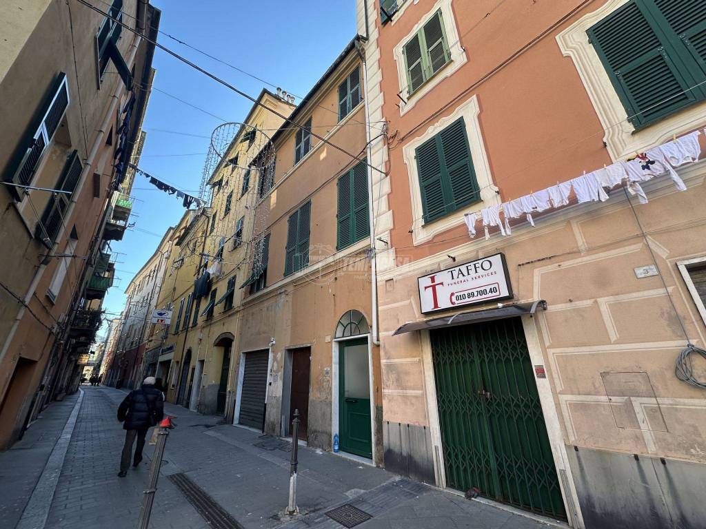 Appartamento a Genova in Via Raimondo Amedeo Vigna 40 - Foto 3