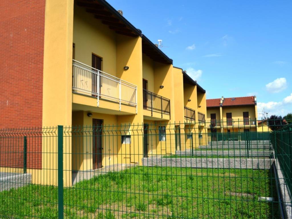 Villa a Varallo pombia in Piazza Risorgimento - Foto 4