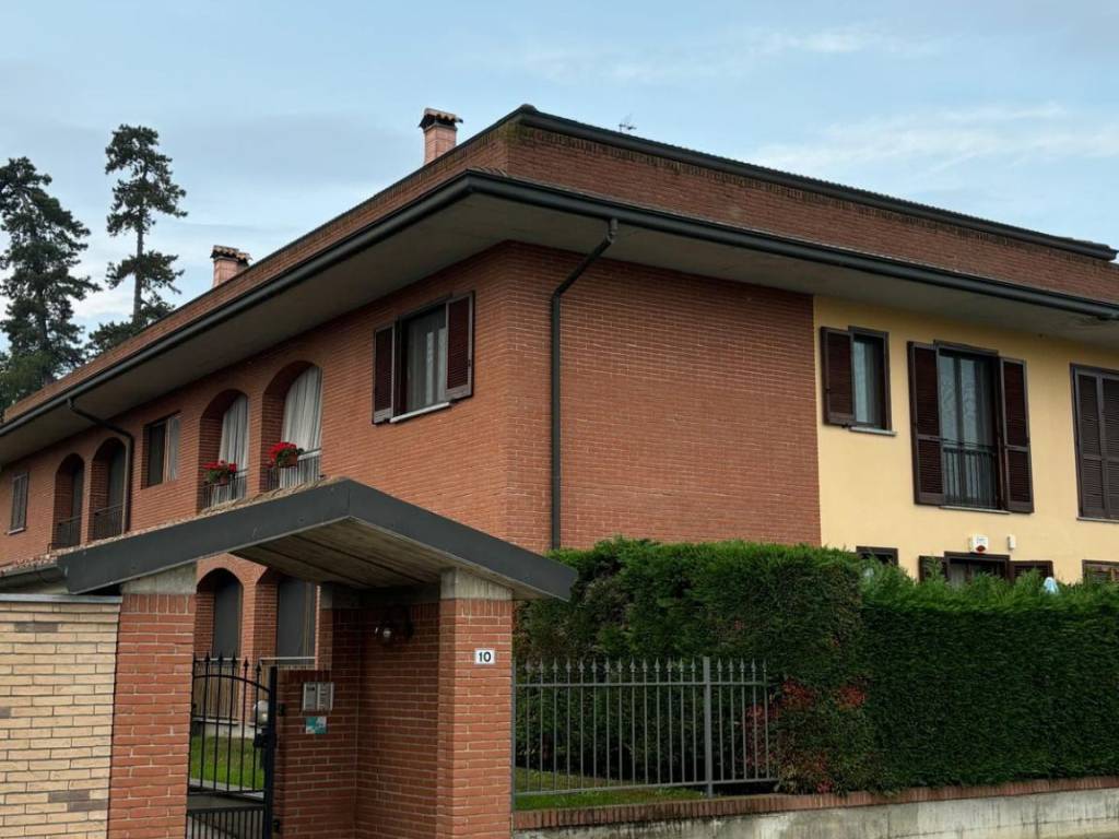 Appartamento a Cura carpignano in Via Giuseppe Mazzini - Foto 2