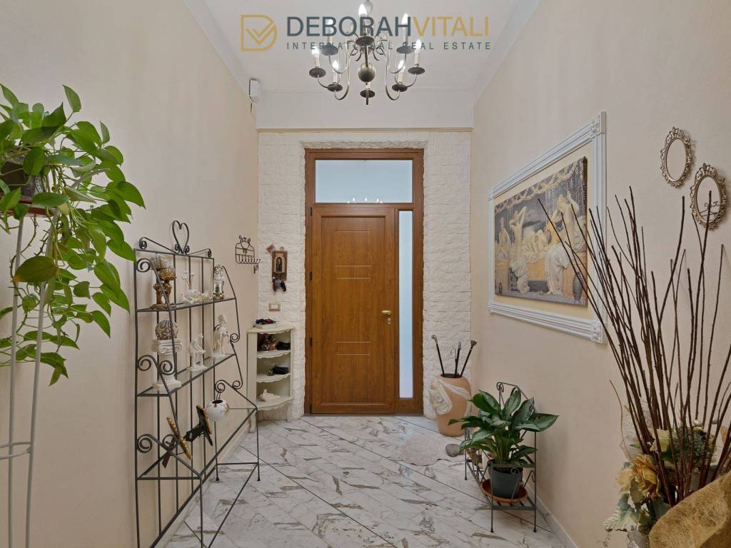 Appartamento a La spezia in Via Sarzana, 211 - Foto 3