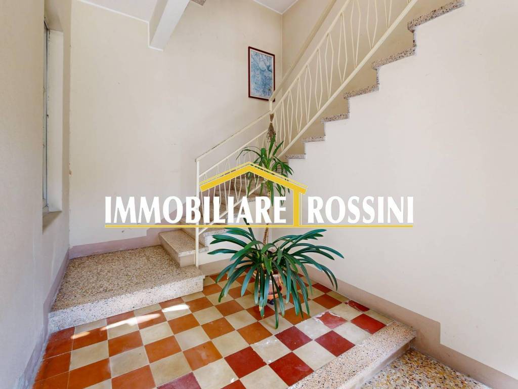 Casa indipendente a Malnate in Via C. Bernasconi, 26 - Foto 5