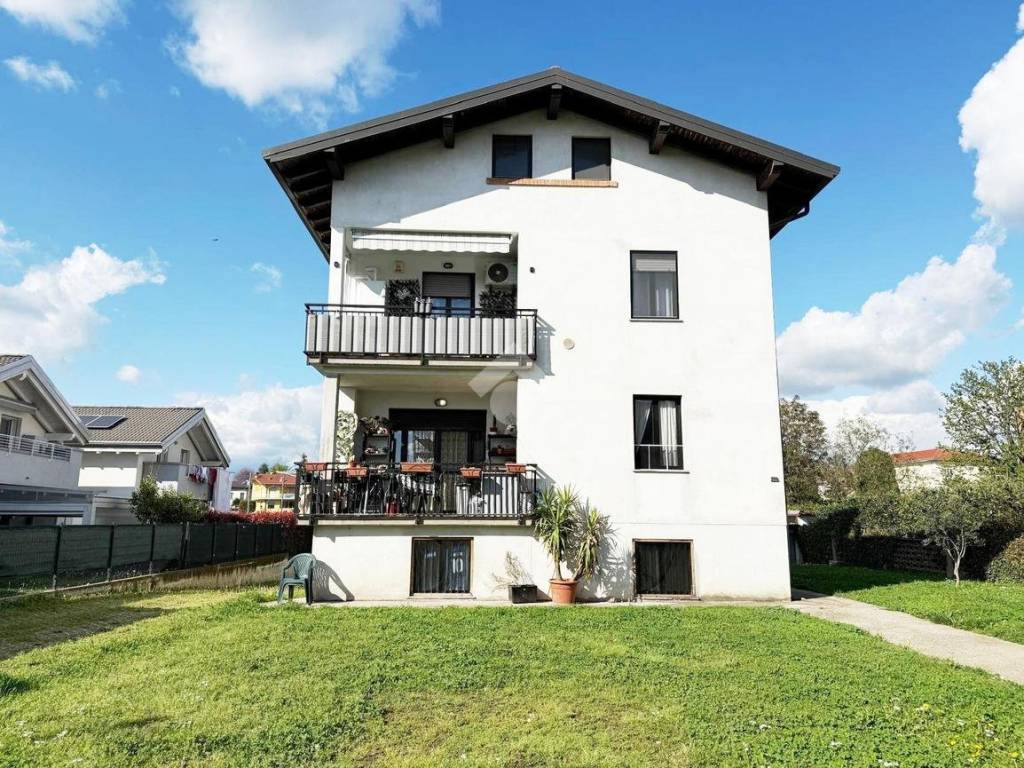 Appartamento a Gerenzano in Via S. Francesco ďAssisi, 24 - Foto 4