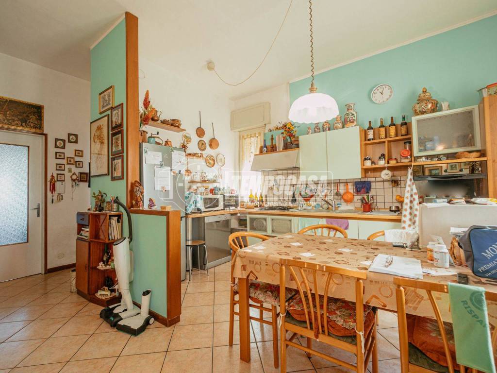 Appartamento a Vigevano in Via Aguzzafame 83 - Foto 3