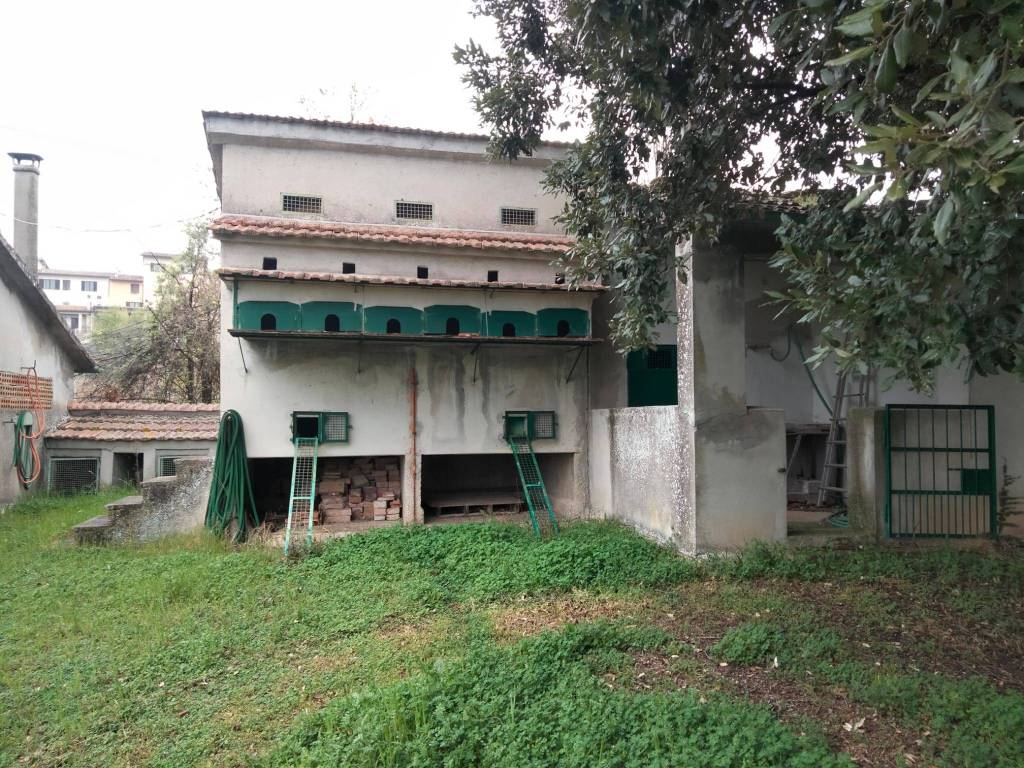 Rustico / casale a Nocera umbra in Località Colle - Foto 4