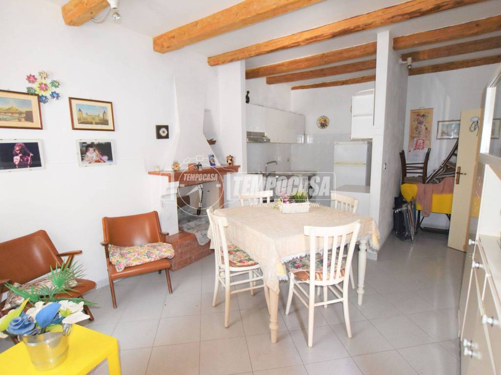 Casa indipendente a Porto san giorgio in Via Giuseppe Mazzini 154 - Foto 2