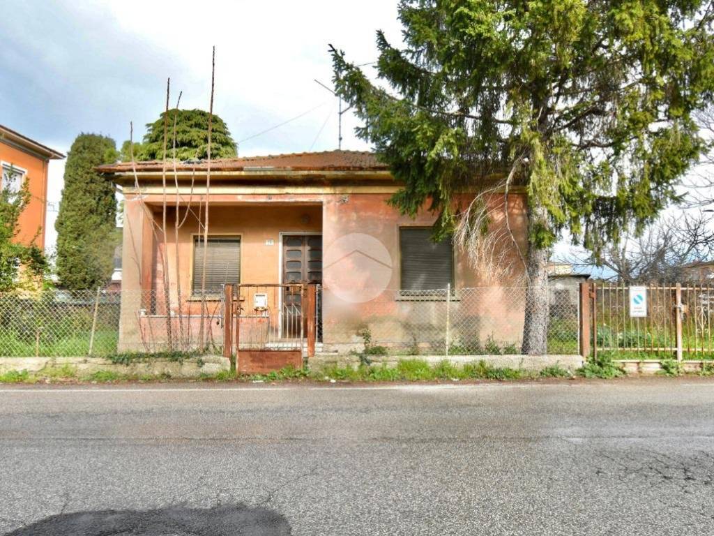 Casa indipendente a Santarcangelo di romagna in Via Ugo Bassi - Foto 3