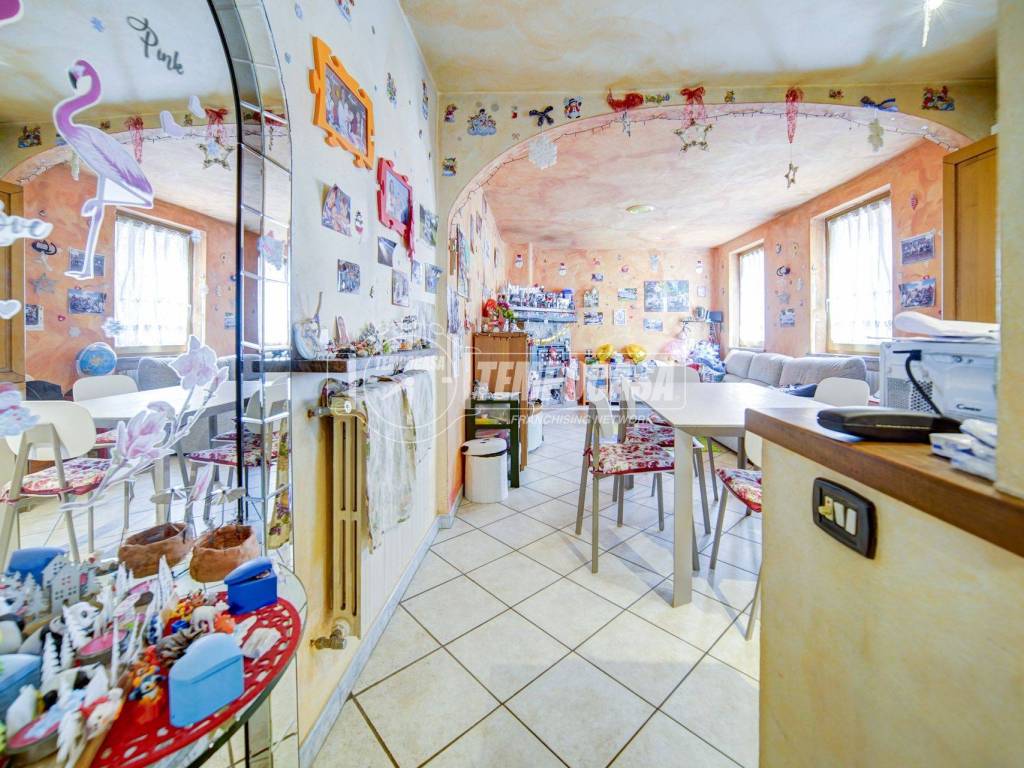 Appartamento a Daverio in Frazione Bossa 7 - Foto 2