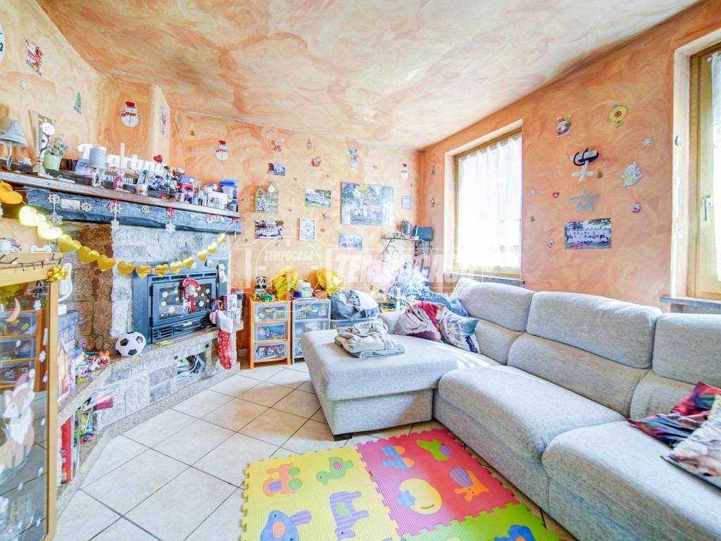 Appartamento a Daverio in Frazione Bossa 7 - Foto 4