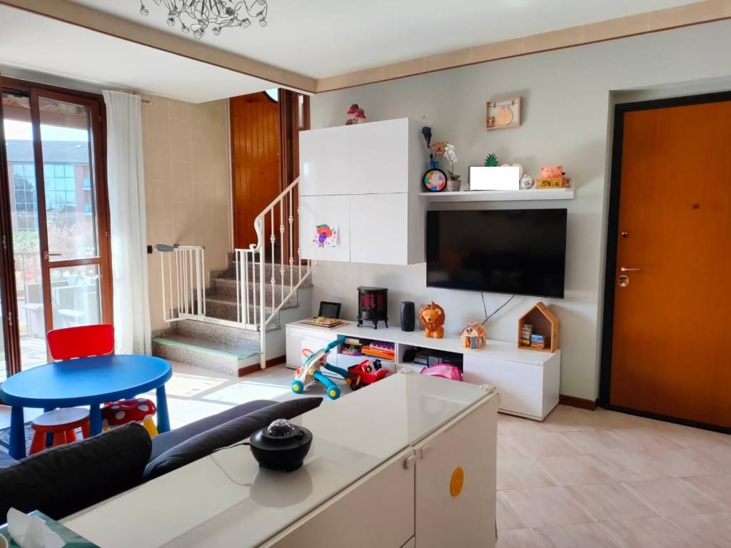 Appartamento a Vidigulfo in Via Sandro Pertini - Foto 4