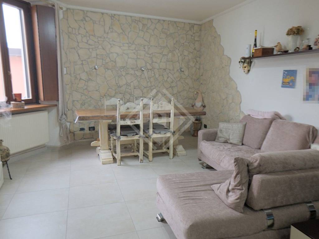 Appartamento a Clivio - Foto 2