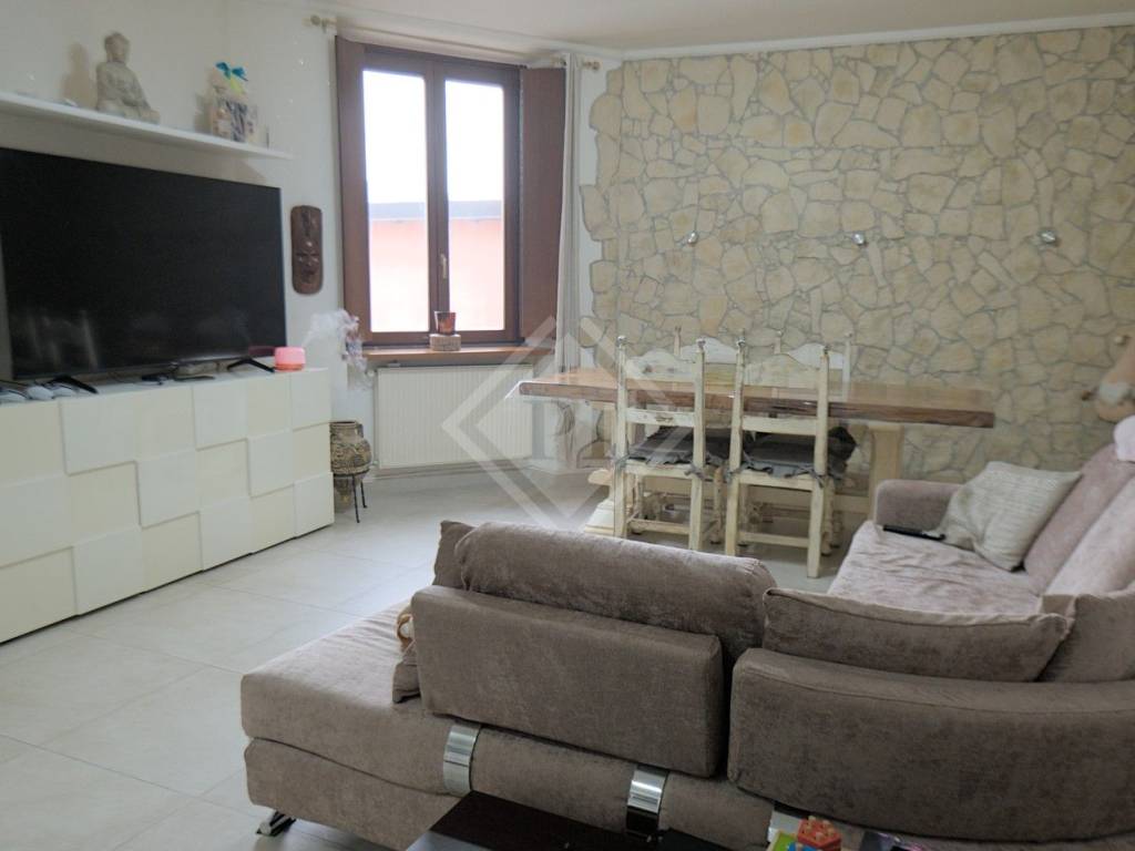 Appartamento a Clivio - Foto 3