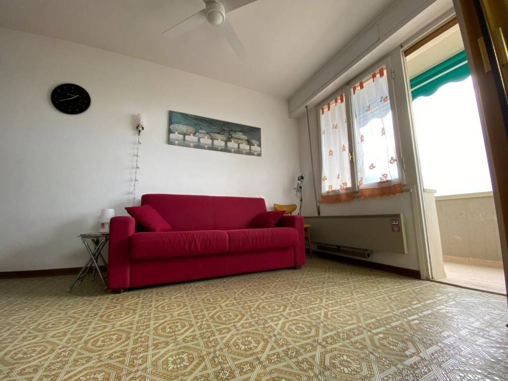 Appartamento a Follonica in Viale Italia, 114 - Foto 5