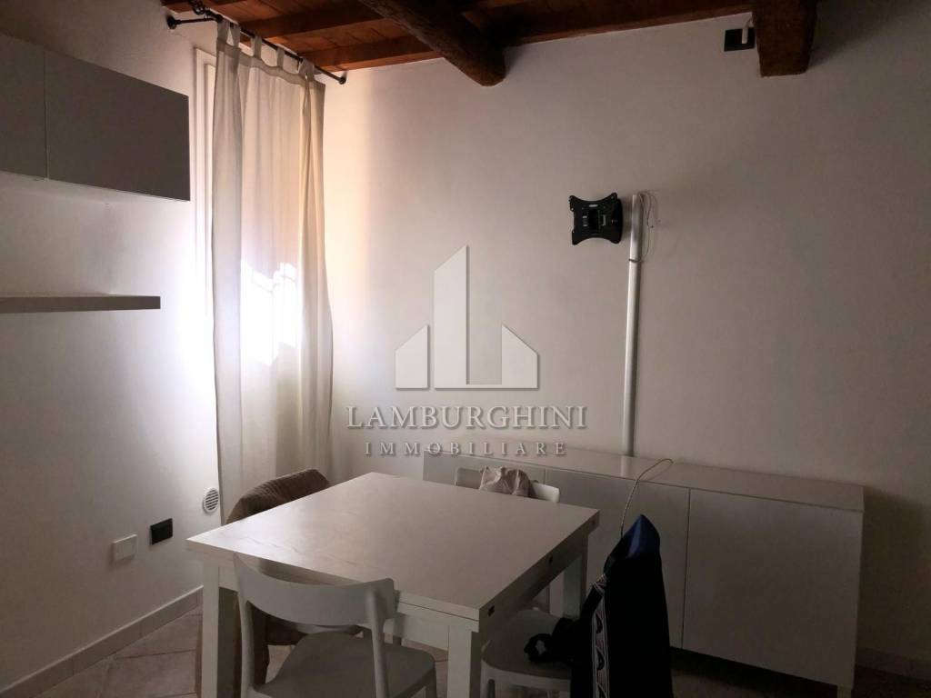Appartamento a Ferrara in Via Ugo Bassi - Foto 3