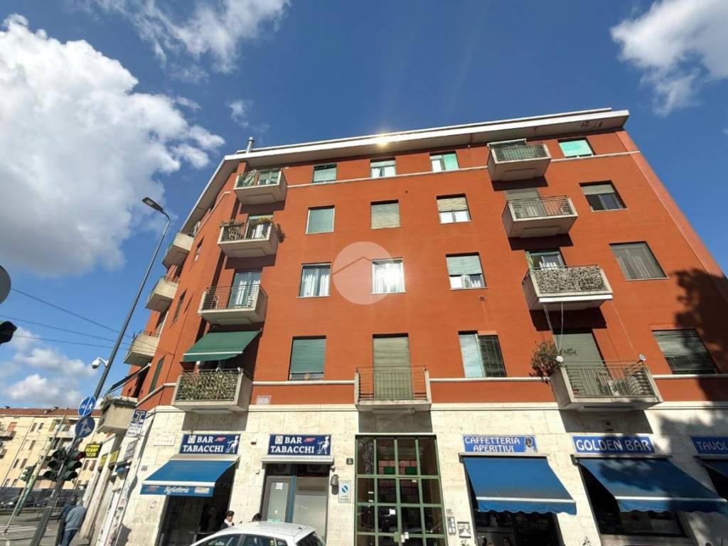 Appartamento a Milano in Piazza Tirana, 5 - Foto 1