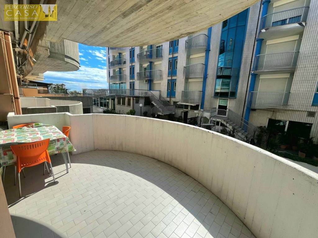 Appartamento a Tortoreto in Viale Sirena - Lungomare - Foto 2