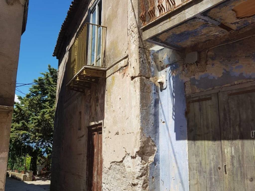 Rustico / casale a Caiazzo in Via San Giovanni e Paolo - Foto 3