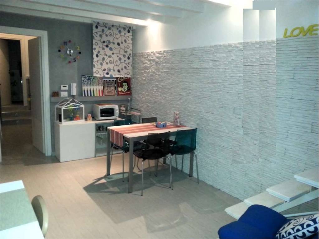 Appartamento a Brindisi in Via Ottaviano, 17 - Foto 2