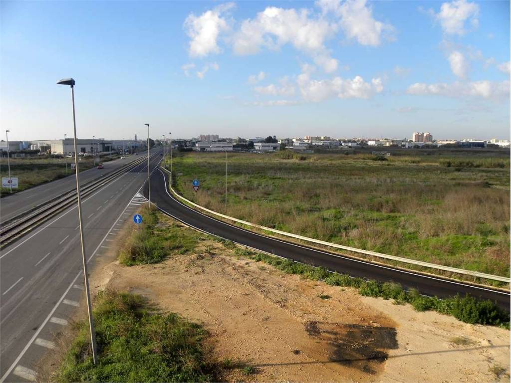 Terreno a Brindisi in Via Enrico Fermi - Foto 2