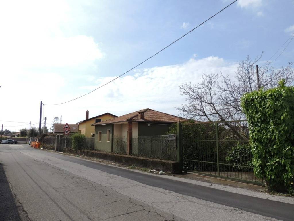Villa a San giovanni la punta in Via Dario Fo - Foto 1