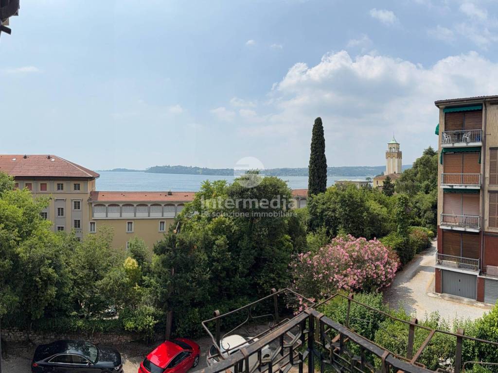 Appartamento a Gardone riviera in Via Sette Case, 2 - Foto 4