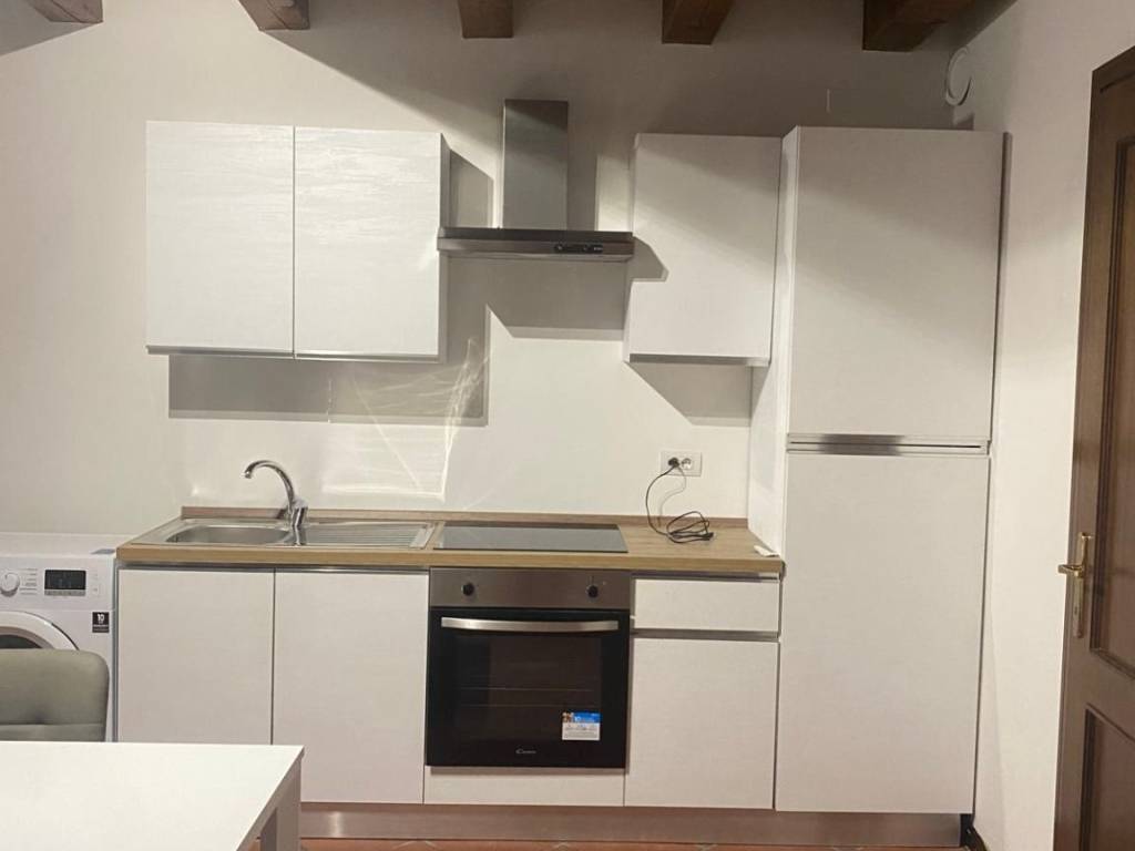 Appartamento a Padova in Via Altinate - Foto 2