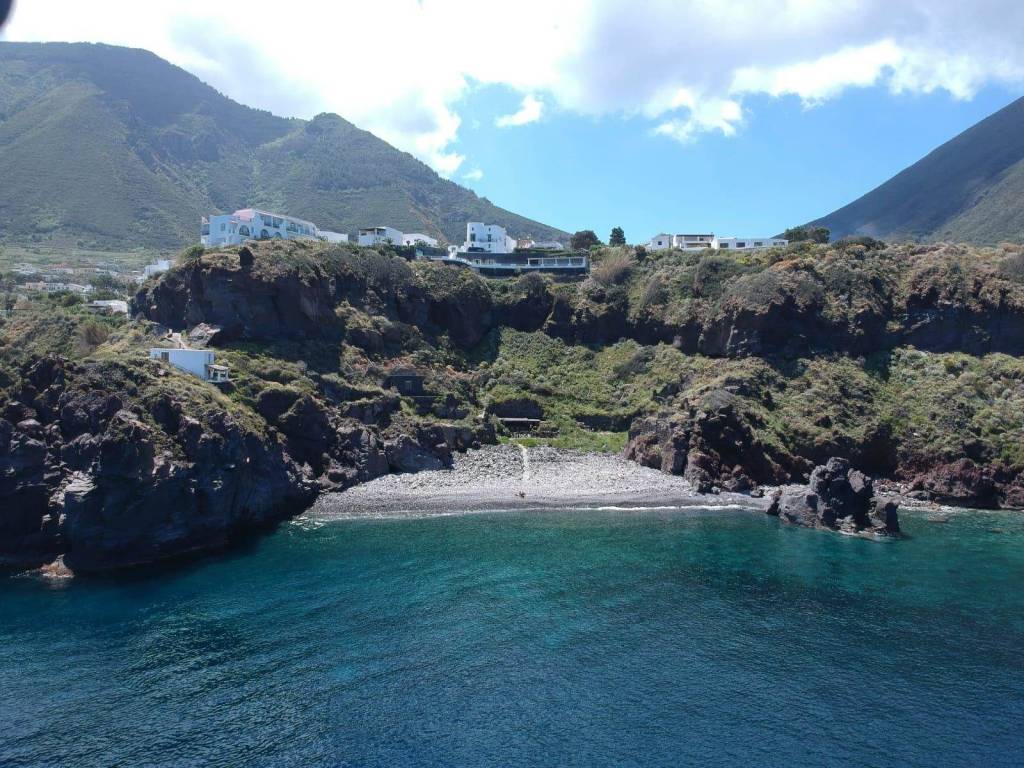 Appartamento a Malfa in via Scalo - Foto 4