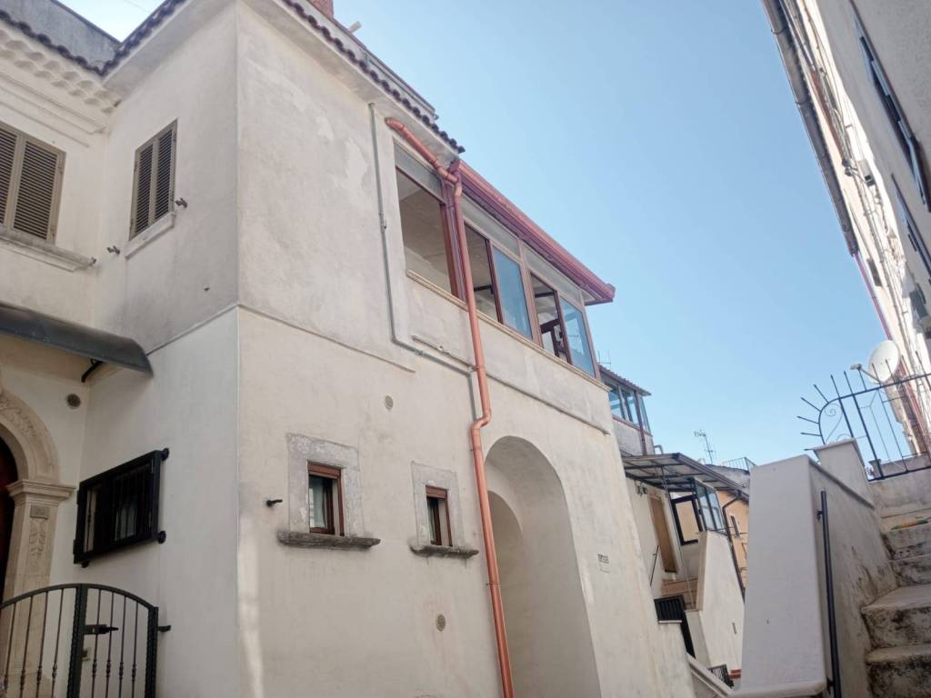 Appartamento a Vico del gargano in Via Montanaro, 18 - Foto 3