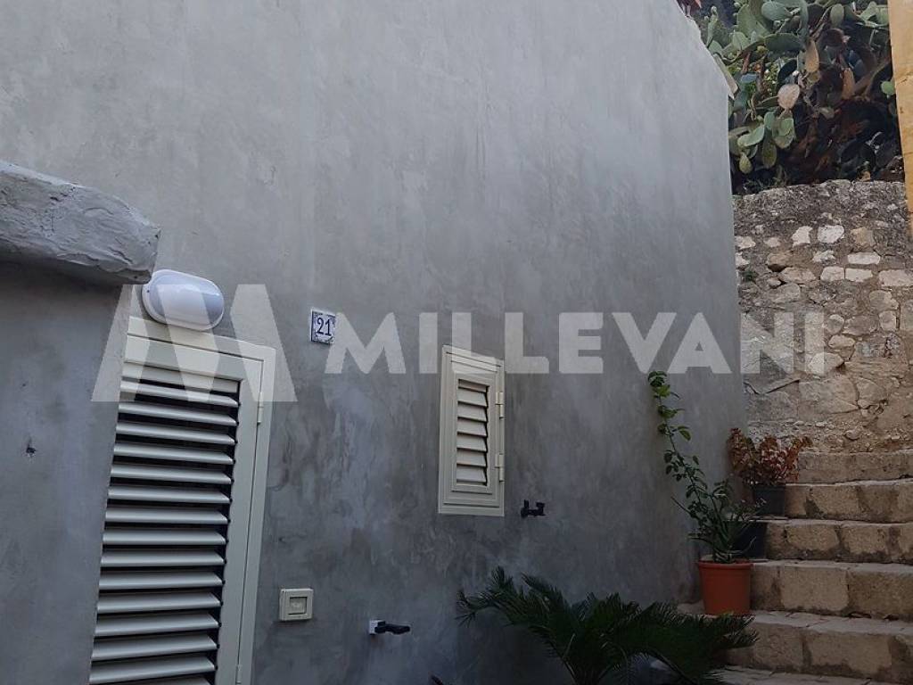 Casa indipendente a Scicli in Via San Bartolomeo - Foto 2