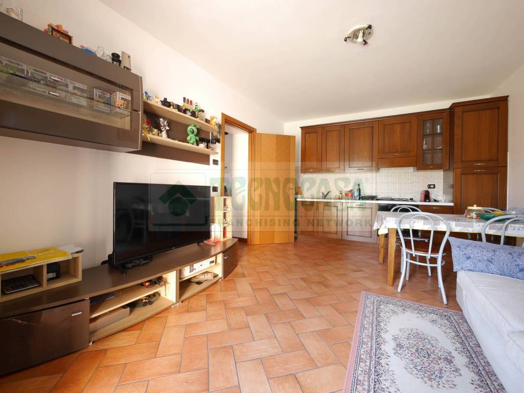 Appartamento a Urago d'oglio in Via Europa, 4 - Foto 4