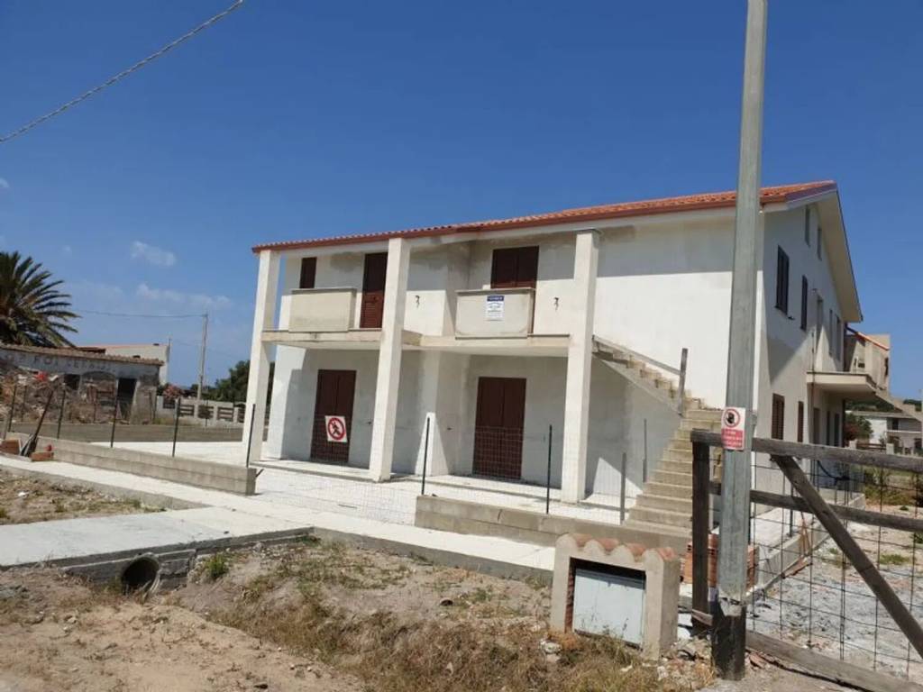 Appartamento a San giovanni suergiu in Strada Bruncu Teula, 92 -96 - Foto 2