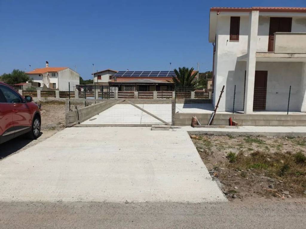 Appartamento a San giovanni suergiu in Strada Bruncu Teula, 92 -96 - Foto 4