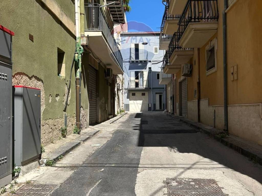 Casa indipendente a Favara in Via Giacomo Puccini, 76 - Foto 3