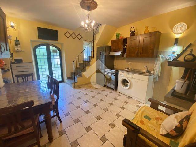 Casa indipendente a Montefiascone in Via Cipollone - Foto 2