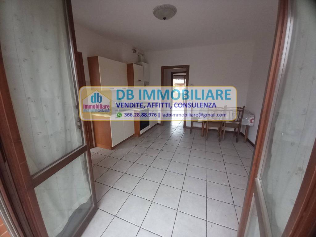 Appartamento a Montevarchi in Via Giacomo Puccini - Foto 5