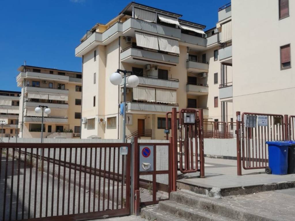 Immobile a Battipaglia in Piazza Antonio De Curtis, 2 - Foto 3