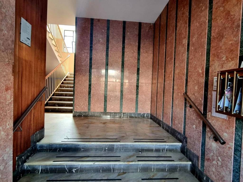Appartamento a Spotorno in Viale Europa - Foto 5