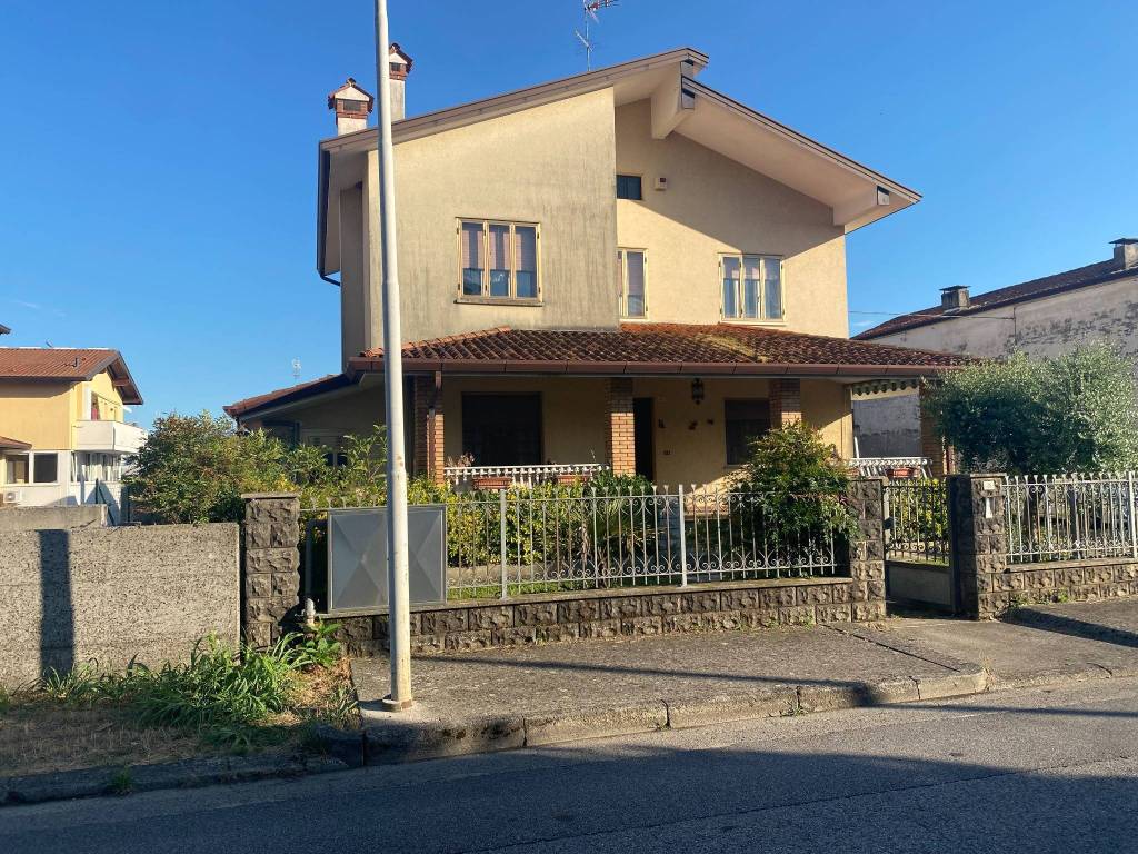 Villa a Gonars in Via Gorizia, 38 - Foto 3
